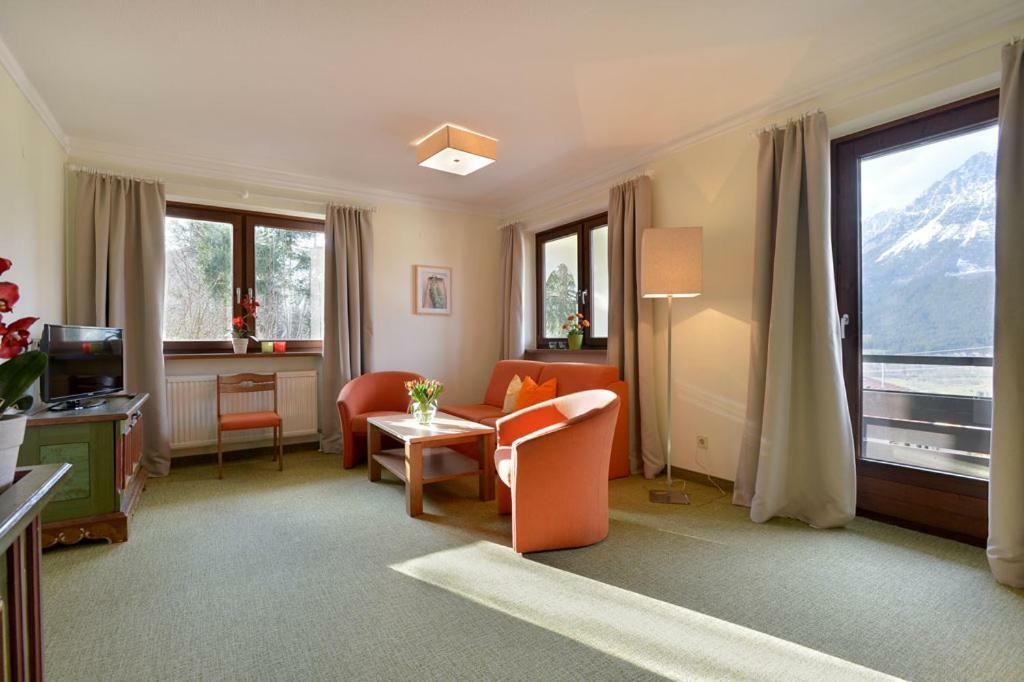 Appartementhaus Bodner By Travel Partner Елмау Екстериор снимка